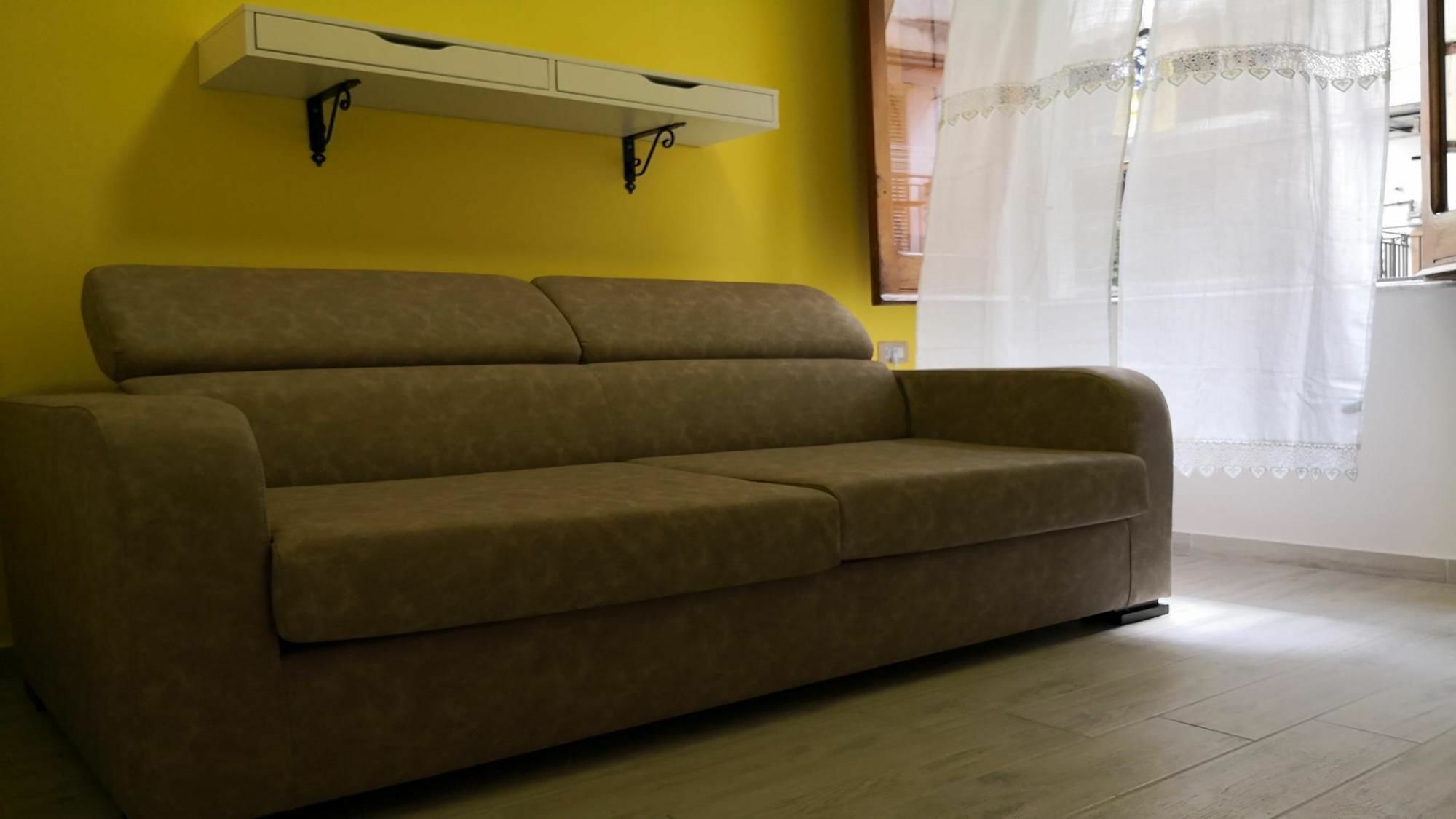 Fenesta Vascia Bed & Breakfast Napoli Dış mekan fotoğraf