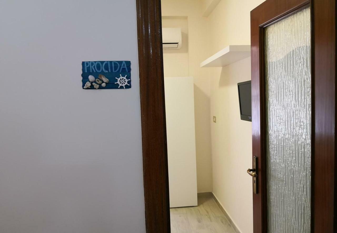 Fenesta Vascia Bed & Breakfast Napoli Dış mekan fotoğraf